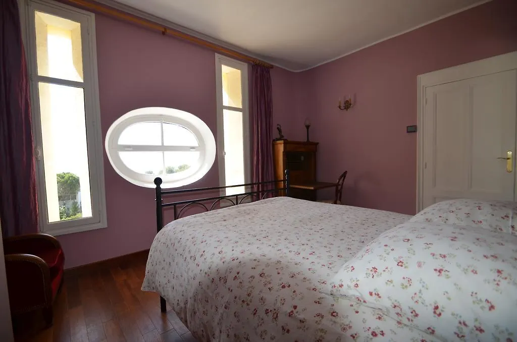 Bed & Breakfast Chateau De L'Aroumias Bed and Breakfast Marsiglia