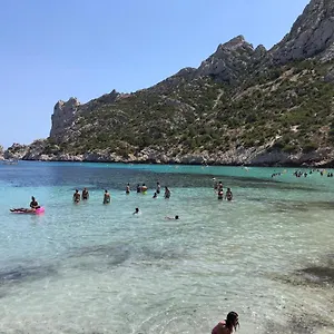 Vieux-port Avec Terrasse Marseille